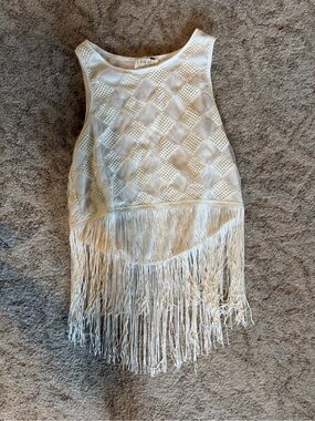 La Hearts White Fringe Textured Sleeveless Top